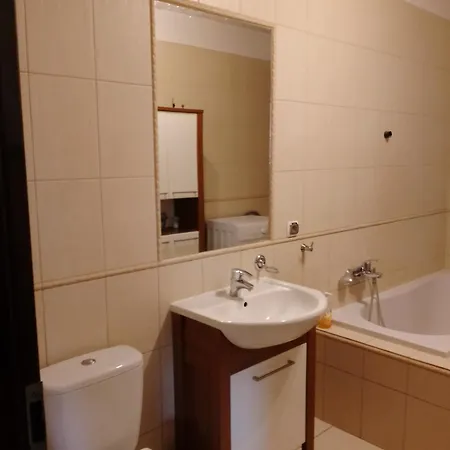 Dom Pod Wisnia 民宿 Kowale (Gdansk)